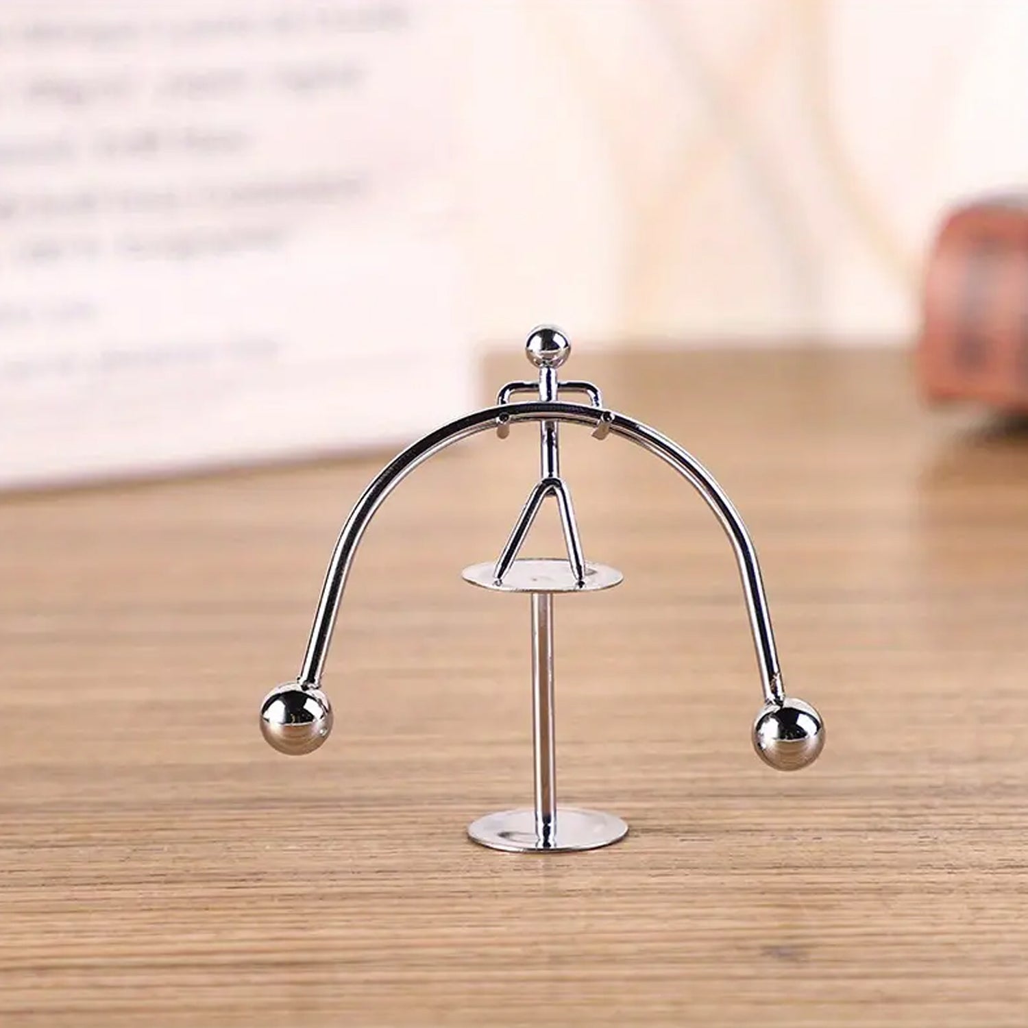 7850 Mini Steel Balance Toy, Small Weightlifter Mold Desk Decor Metal Craft Perpetual Balance Art Education Motion Toy Figurine Home Office Decoration Birthday Gift (1 Pc) 7850 Mini Steel Balance Toy, Small Weightlifter Mold Desk Decor Metal Craft Perpetual Balance Art Education Motion Toy Figurine Home Office Decoration Birthday Gift (1 Pc)